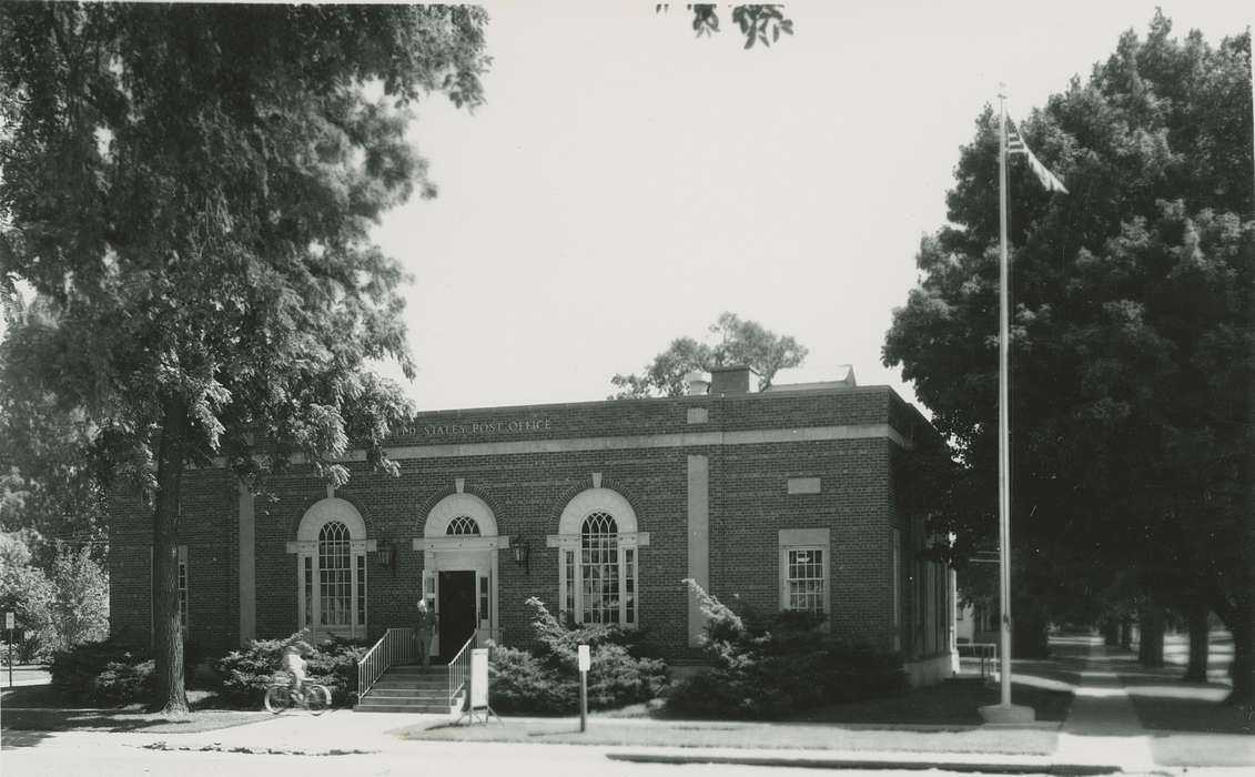 post office, Palczewski, Catherine, Cities and Towns, Iowa History, Iowa, Humboldt, IA, history of Iowa