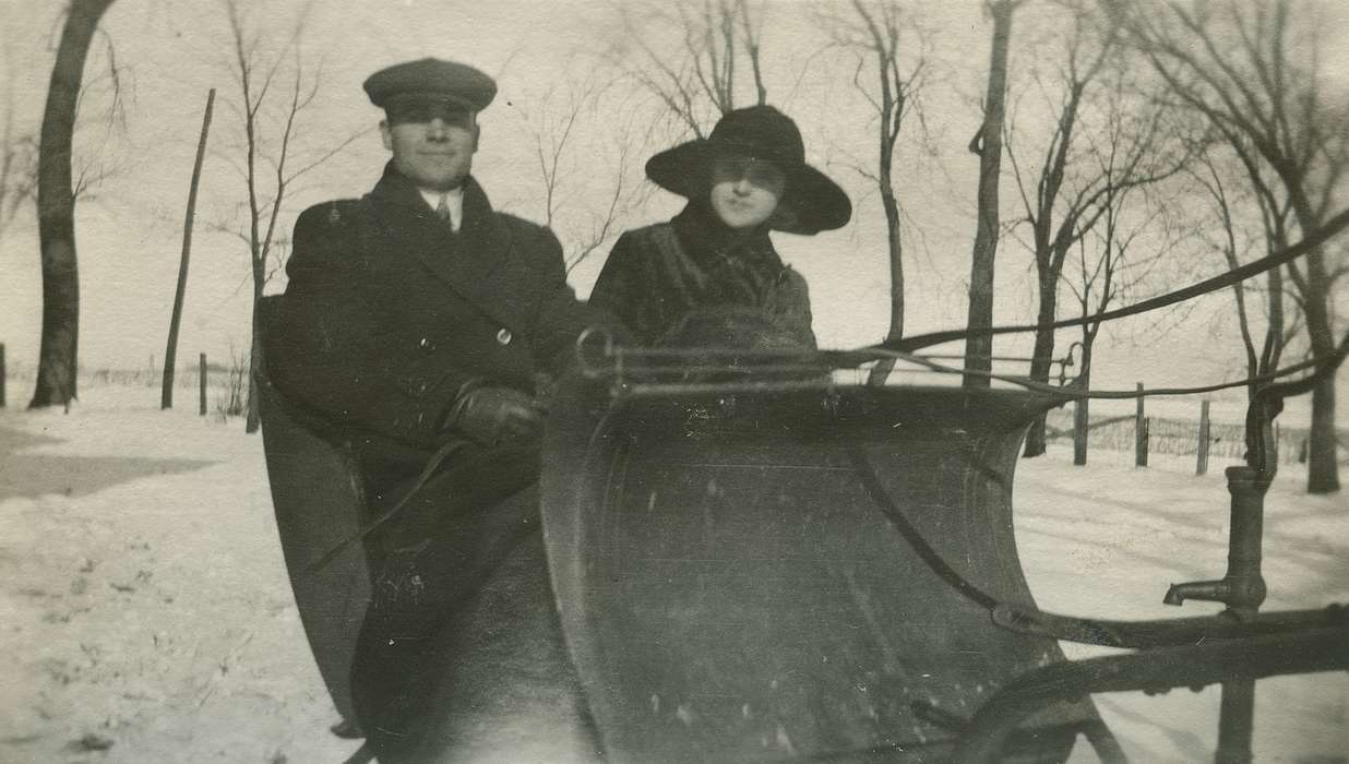 Portraits - Group, IA, Iowa, sleigh, LeQuatte, Sue, Winter, history of Iowa, snow, Iowa History