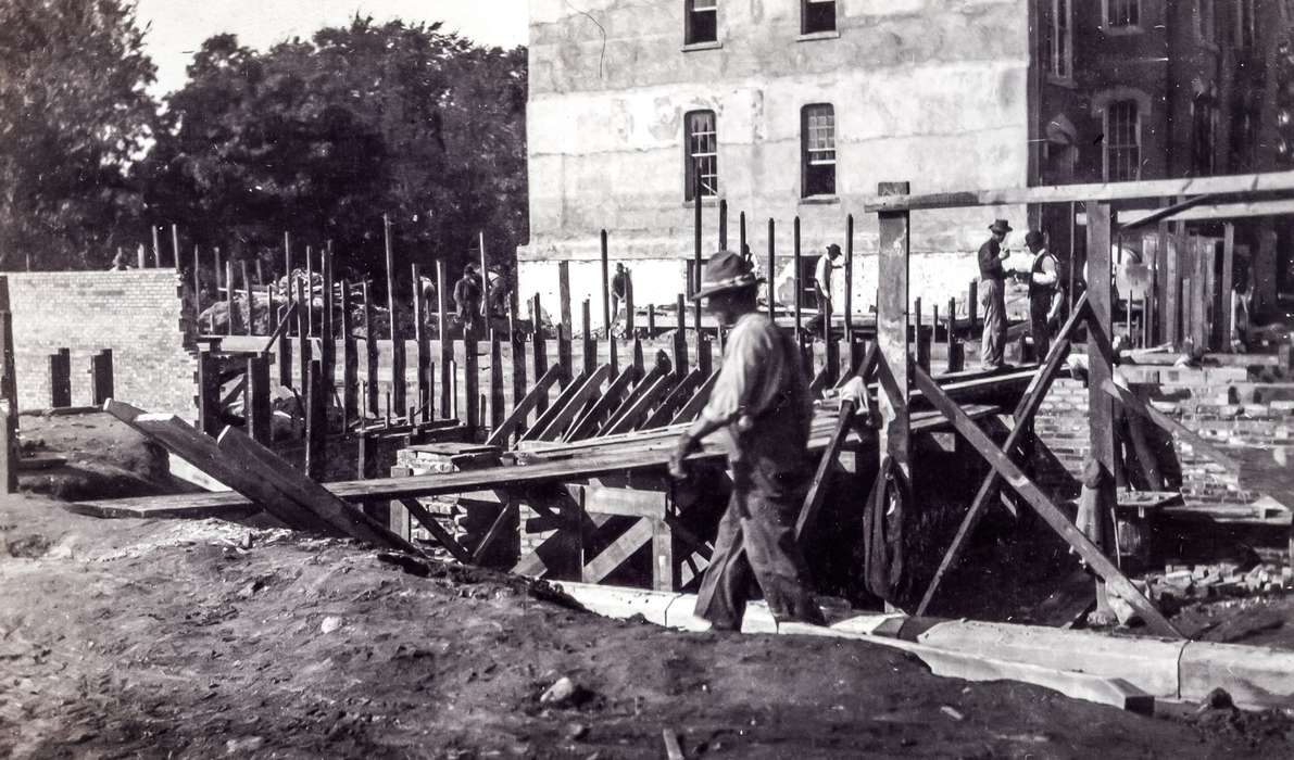 history of Iowa, Iowa History, Iowa, Anamosa Library & Learning Center, Anamosa, IA, construction, Labor and Occupations