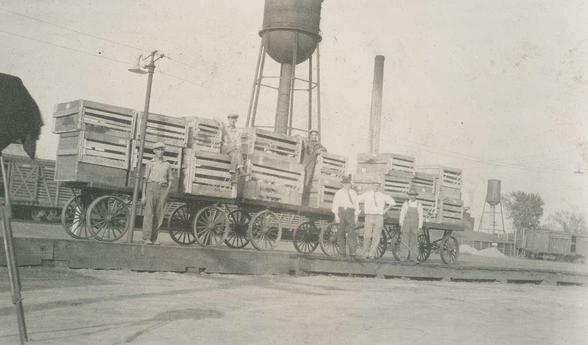 Portraits - Group, Iowa, crate, Webster City, IA, Businesses and Factories, McMurray, Doug, hatchery, water tower, Labor and Occupations, history of Iowa, Iowa History, wagon