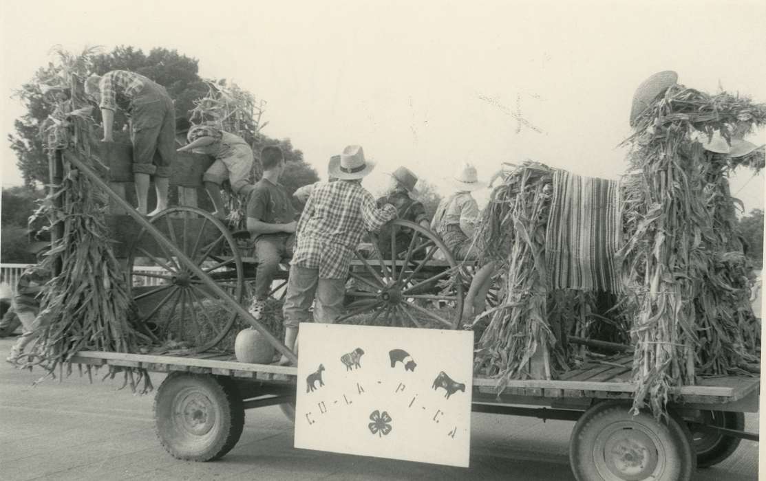 history of Iowa, Iowa History, Entertainment, parade, Motorized Vehicles, Civic Engagement, hay bale, straw, cowboy hat, Waverly, IA, Fairs and Festivals, parade float, Iowa, Waverly Public Library