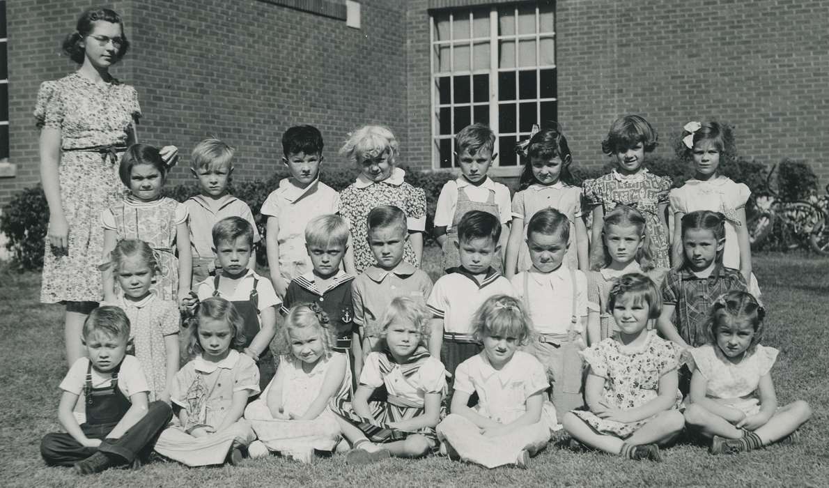 history of Iowa, Iowa History, kindergarten, teacher, Waverly, IA, Iowa, Schools and Education, Children, Waverly Public Library