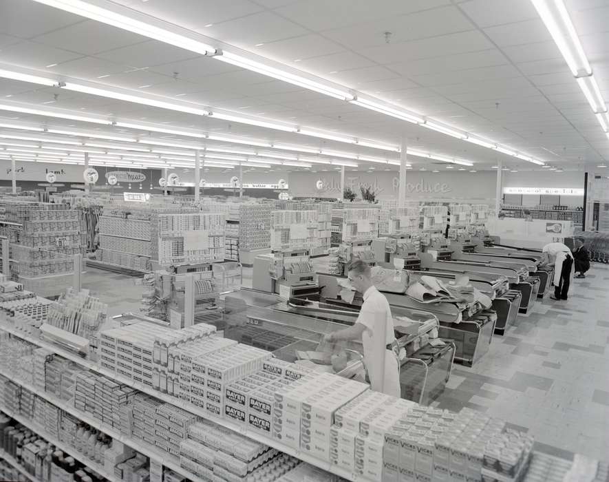 grocery store, history of Iowa, Iowa History, Iowa, Businesses and Factories, Clinton Public Library