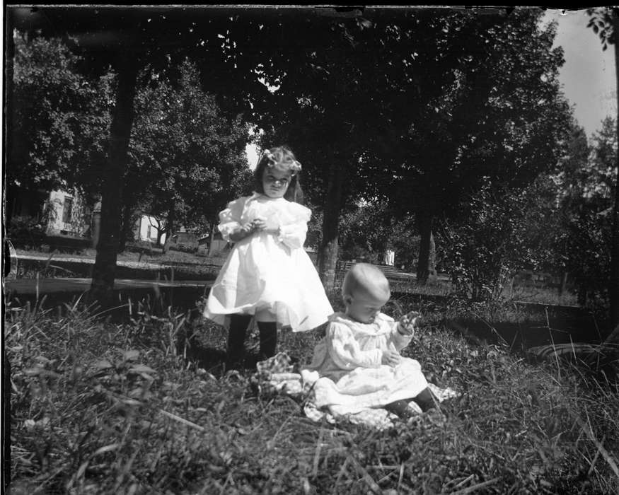 baby, IA, history of Iowa, Anamosa Library & Learning Center, Iowa, Children, Iowa History, Portraits - Group