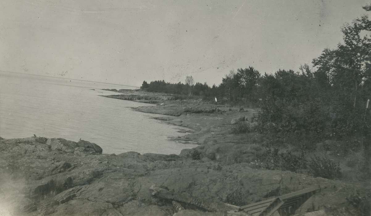 Travel, lake, history of Iowa, Iowa History, Lakes, Rivers, and Streams, Duluth, MN, Iowa, Landscapes, McMurray, Doug, shoreline, bench