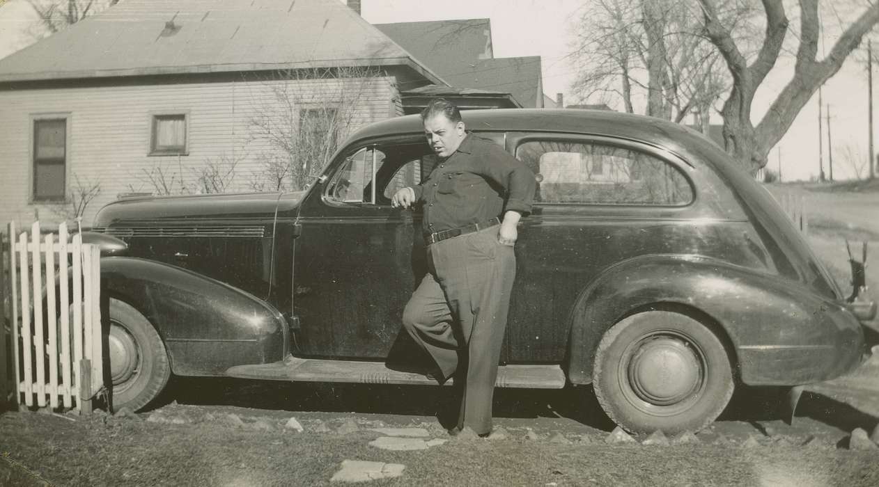 Portraits - Individual, car, Iowa History, Iowa, Motorized Vehicles, Des Moines, IA, Campopiano Von Klimo, Melinda, italian american, man, history of Iowa