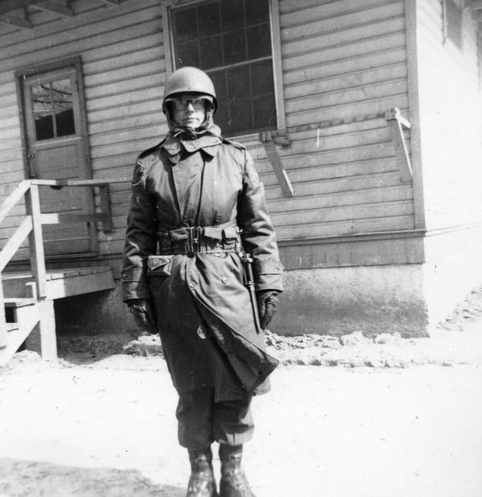 uniform, boots, Iowa, knife, Military and Veterans, Portraits - Individual, Karns, Mike, Winter, history of Iowa, helmet, Ely, IA, Iowa History