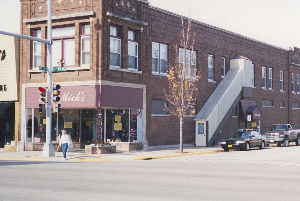 Cities and Towns, correct date needed, storefront, Motorized Vehicles, Waverly Public Library, Main Streets & Town Squares, crosswalk, Iowa, history of Iowa, Iowa History, Businesses and Factories, Waverly, IA