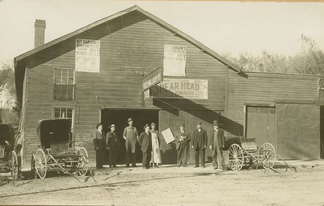Portraits - Group, history of Iowa, Iowa History, barn, Businesses and Factories, Iowa, Anamosa, IA, Hatcher, Cecilia