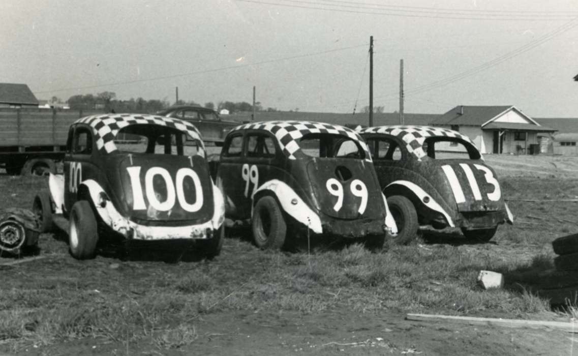 car, Waterloo, IA, Iowa History, Iowa, Motorized Vehicles, Volgarino, Jim, Entertainment, tunis speedway, racecar, history of Iowa