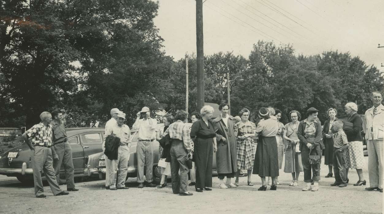 Portraits - Group, Travel, Clear Lake, IA, history of Iowa, hatchery, Iowa History, Motorized Vehicles, Businesses and Factories, car, Iowa, McMurray, Doug, Labor and Occupations