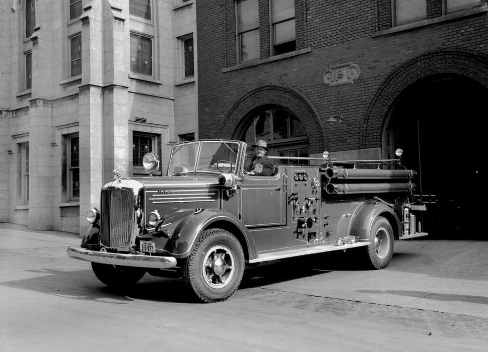 history of Iowa, Iowa History, Ottumwa, IA, Lemberger, LeAnn, Iowa, Cities and Towns, fire engine, Portraits - Individual