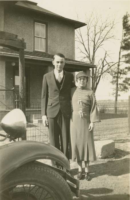 Portraits - Group, Weddings, Iowa, West Liberty, IA, Winter, history of Iowa, Meyers, Peggy, Iowa History