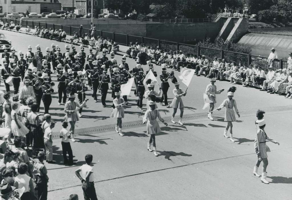 Children, history of Iowa, Entertainment, Waverly Public Library, Main Streets & Town Squares, Iowa, Families, Aerial Shots, Iowa History, women, kids, Cities and Towns, men, parade, cedar river, marching band, Portraits - Group, Fairs and Festivals, Civic Engagement, Lakes, Rivers, and Streams, bridge