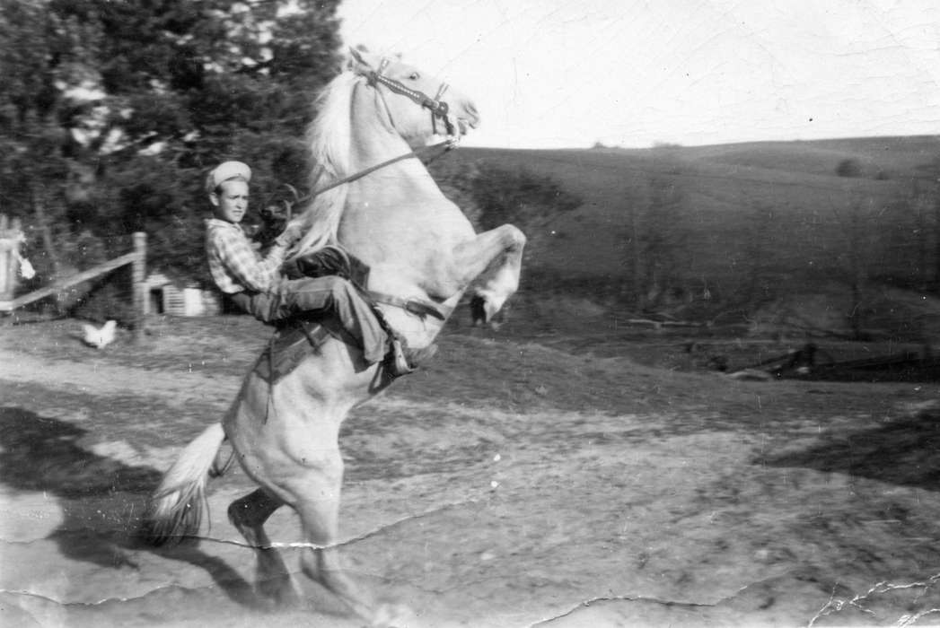 Outdoor Recreation, IA, Iowa, Animals, horse, Children, Portraits - Individual, Schrodt, Evelyn, Farms, history of Iowa, Iowa History