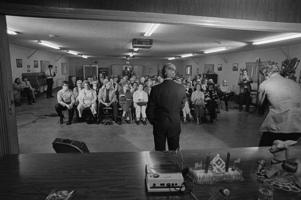 campaign, Iowa History, Ottumwa, IA, history of Iowa, Civic Engagement, crowd, president, Iowa, Lemberger, LeAnn, camera, jimmy carter