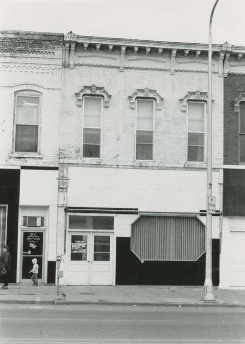 Cities and Towns, brick building, stone building, main street, Waverly Public Library, Main Streets & Town Squares, Iowa, history of Iowa, Iowa History