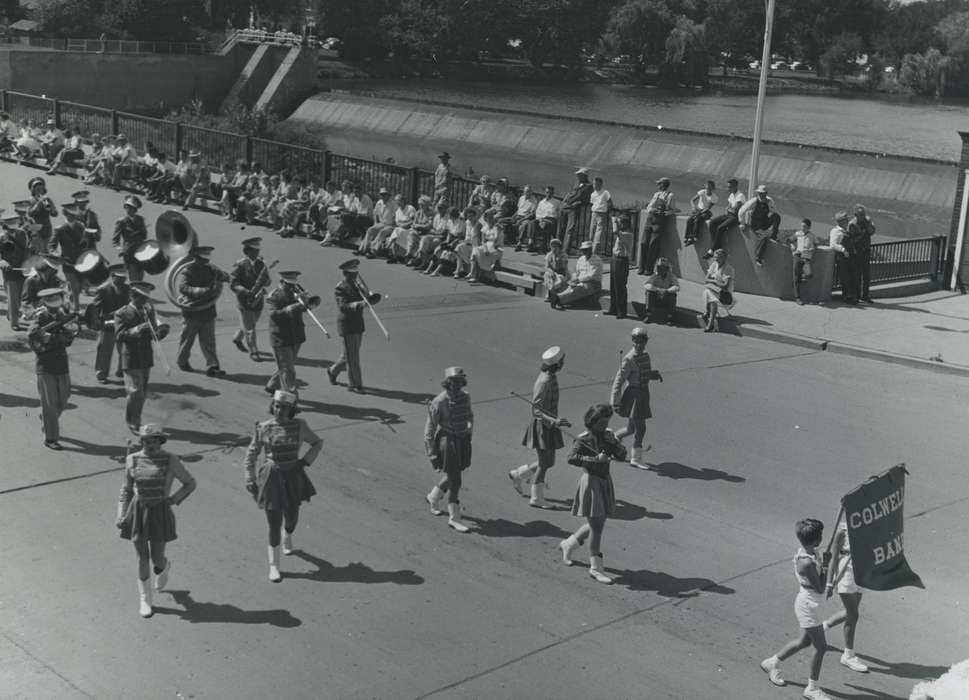 Children, history of Iowa, Entertainment, Waverly Public Library, Main Streets & Town Squares, Iowa, Families, Aerial Shots, Iowa History, women, kids, tuba, Cities and Towns, men, cedar river, marching band, trombone, Portraits - Group, Fairs and Festivals, Civic Engagement, Lakes, Rivers, and Streams, bridge