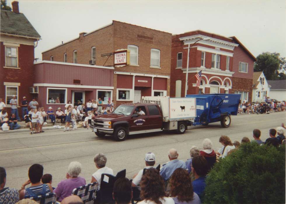 Iowa, parade, Clayton County, IA, Fairs and Festivals, Laurie, Thompson, chevy, Cities and Towns, wagon, history of Iowa, Main Streets & Town Squares, Iowa History, chevrolet