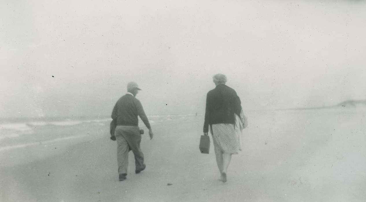 Travel, history of Iowa, Barnegat, NJ, Iowa History, barefoot, shore, Lakes, Rivers, and Streams, ocean, beach, Iowa, McMurray, Doug, purse, sand
