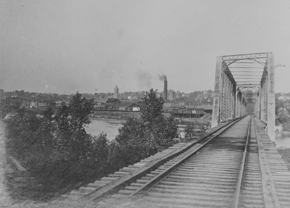 industrial, Main Streets & Town Squares, bridge, Iowa History, Ottumwa, IA, history of Iowa, Lemberger, LeAnn, Prisons and Criminal Justice, Lakes, Rivers, and Streams, train track, river, Iowa, Cities and Towns