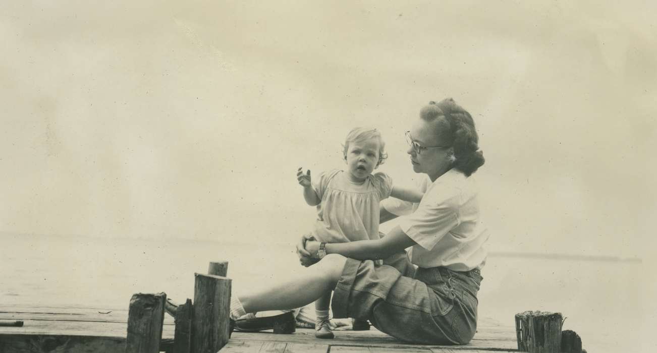 Portraits - Group, toddler, Iowa History, Lakes, Rivers, and Streams, dock, Clear Lake, IA, Iowa, lake, Families, McMurray, Doug, Children, history of Iowa