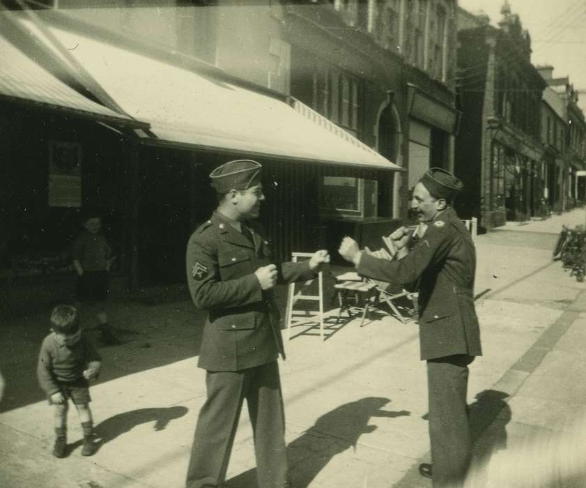 Military and Veterans, Travel, wwii, Campopiano Von Klimo, Melinda, fight, uniform, history of Iowa, Iowa History, world war ii, France, Iowa, silly
