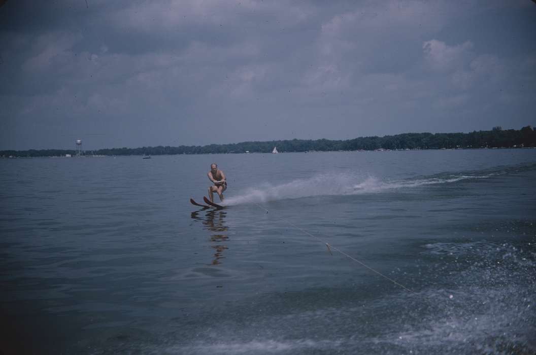 Iowa History, water ski, Lakes, Rivers, and Streams, Clear Lake, IA, Iowa, Outdoor Recreation, Sack, Renata, Leisure, history of Iowa, water skiing