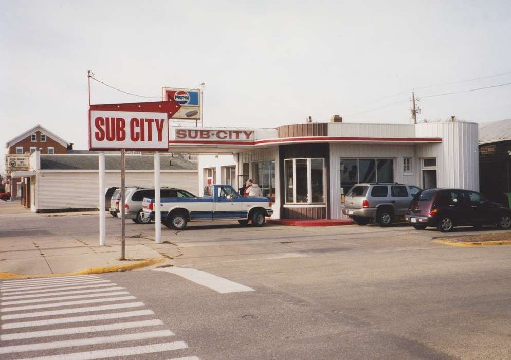 Cities and Towns, Motorized Vehicles, Iowa History, Waverly Public Library, Iowa, history of Iowa, Businesses and Factories, restaurant, Waverly, IA, Main Streets & Town Squares