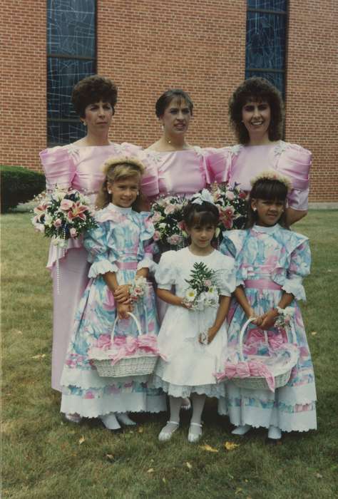 Portraits - Group, Travel, history of Iowa, flowers, bouquet, Iowa History, Nulty, Tom and Carol, flower girl, bridesmaid, Iowa, Weddings, CT, Children