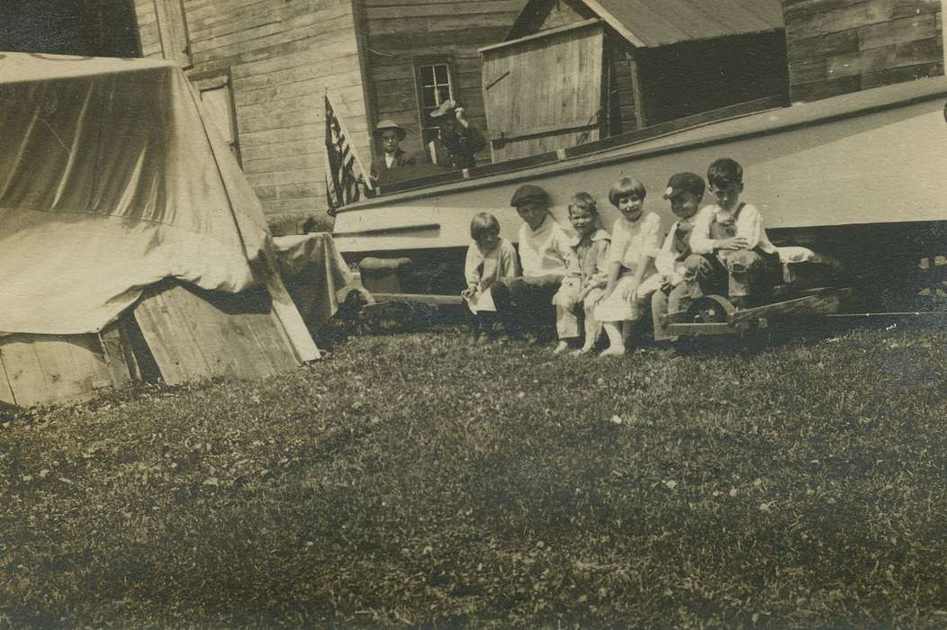 IA, Iowa, tent, Leisure, Children, LeQuatte, Sue, history of Iowa, flag, Iowa History