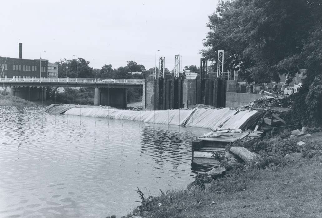 bridge, Iowa History, history of Iowa, water works building, Businesses and Factories, Lakes, Rivers, and Streams, Waverly, IA, cedar river, Iowa, correct date needed, Waverly Public Library, dam