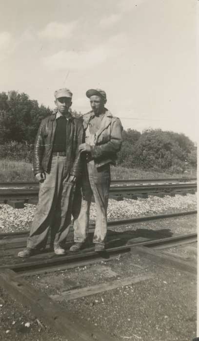 Portraits - Group, train tracks, history of Iowa, Iowa History, Villisca, IA, Iowa, Salway, Evelyn, train, Train Stations