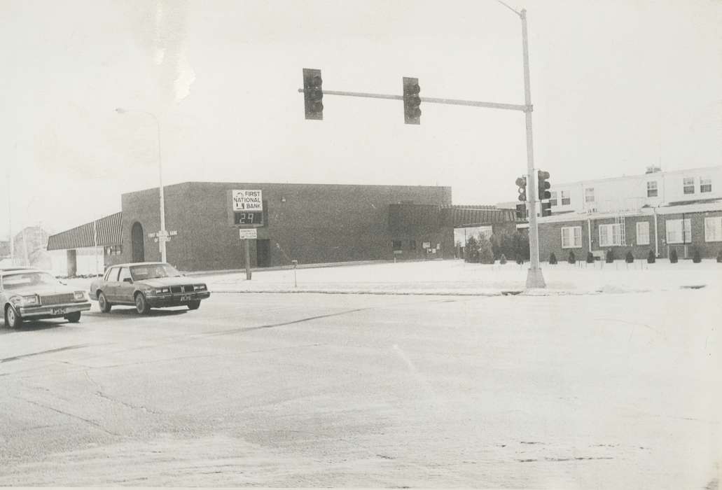 history of Iowa, Iowa History, Motorized Vehicles, Businesses and Factories, car, Waverly, IA, Iowa, Cities and Towns, Waverly Public Library, bank