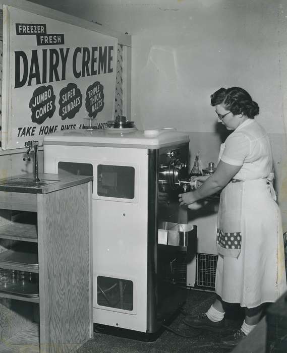 history of Iowa, Iowa History, dairy, Iowa, Cities and Towns, Labor and Occupations, correct date needed, Food and Meals, Waverly Public Library, ice cream