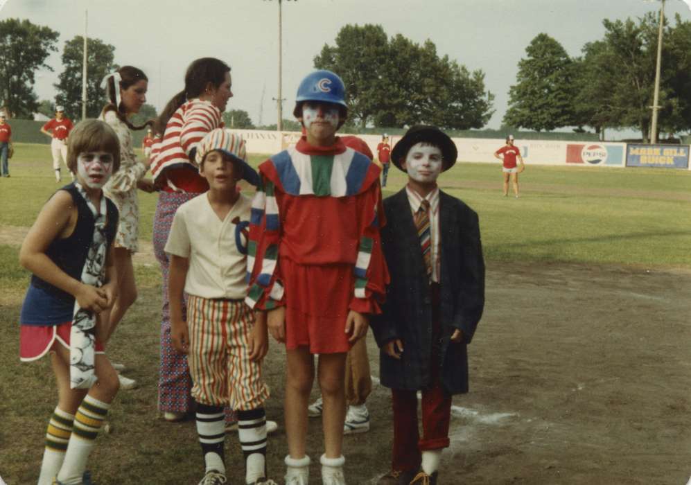 Portraits - Group, clowns, history of Iowa, Iowa History, children, costume, Waterloo, IA, Iowa, Olsson, Ann and Jons, Sports, baseball field, Children, Leisure