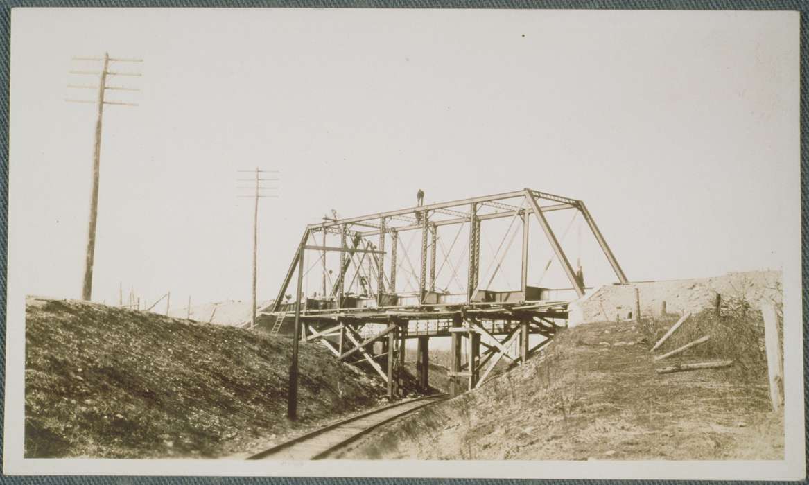 bridge, Iowa, Coventry, CT, history of Iowa, Iowa History, track, Archives & Special Collections, University of Connecticut Library