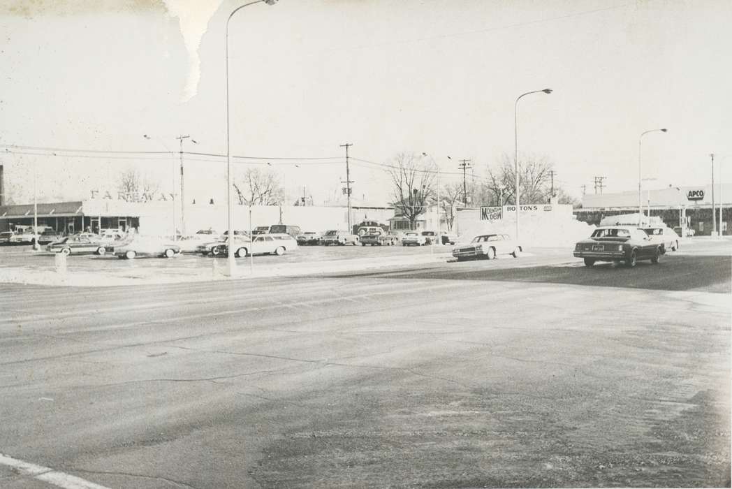 history of Iowa, Businesses and Factories, Waverly, IA, Waverly Public Library, Iowa, Motorized Vehicles, business, Iowa History, Cities and Towns, cars