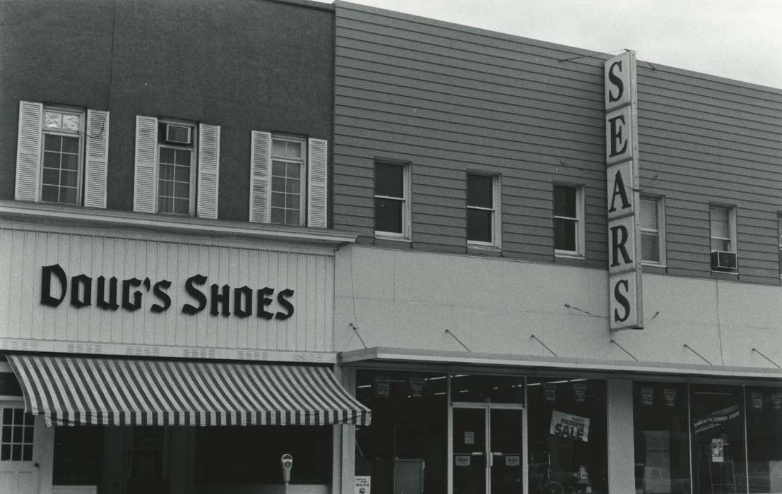 history of Iowa, window, Businesses and Factories, Waverly Public Library, Main Streets & Town Squares, storefront, main street, Iowa, sears, business, shoe store, Iowa History, Cities and Towns