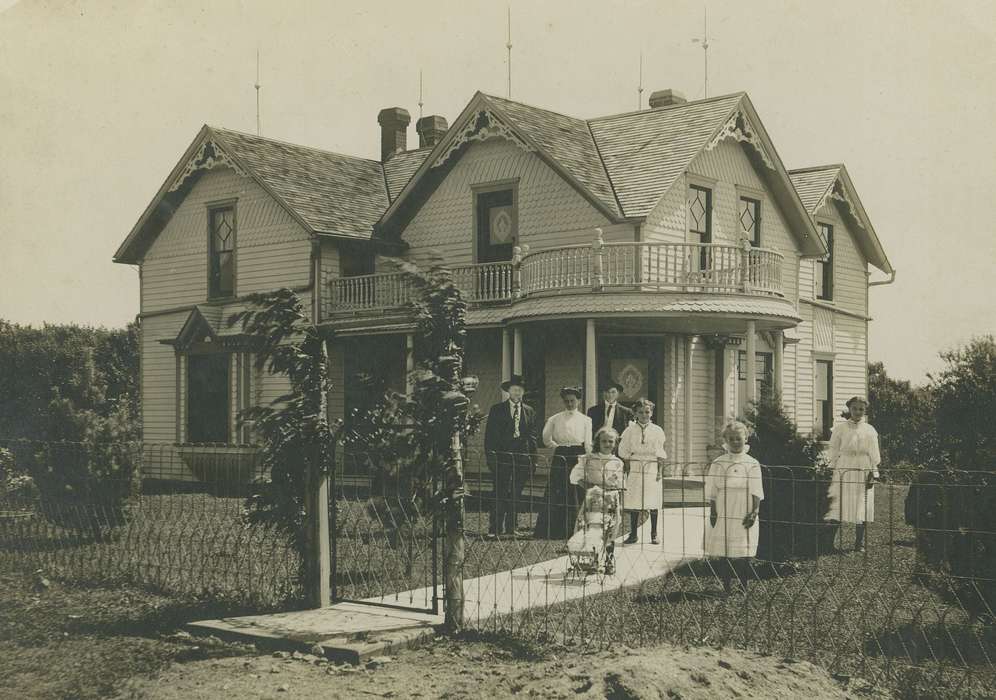 Portraits - Group, Iowa, Deshler City, NE, Families, Sell, Jeff, house, fence, Farms, history of Iowa, Iowa History