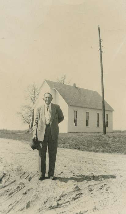 Portraits - Individual, Iowa History, Iowa, church, Edina, MO, Travel, Fredericks, Robert, Religious Structures, history of Iowa