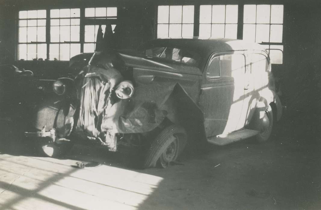 IA, history of Iowa, Wrecks, Motorized Vehicles, window, Elderkin, Don, Iowa, Iowa History, grill, garage, light