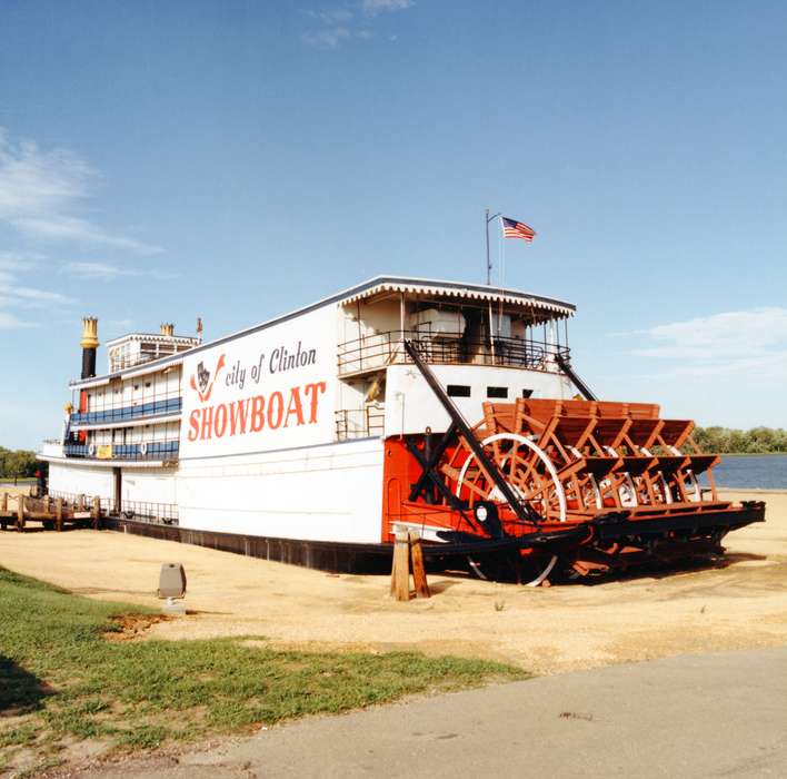 history of Iowa, Iowa, Iowa History, Clinton Public Library, Main Streets & Town Squares, theater