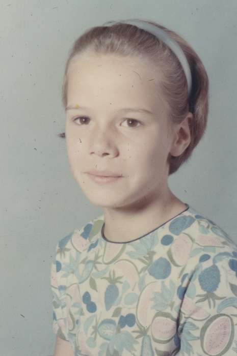 girl, Portraits - Individual, Iowa History, Iowa, USA, brown eyes, headband, fruit, eyes, smile, correct date needed, Children, history of Iowa, Spilman, Jessie Cudworth