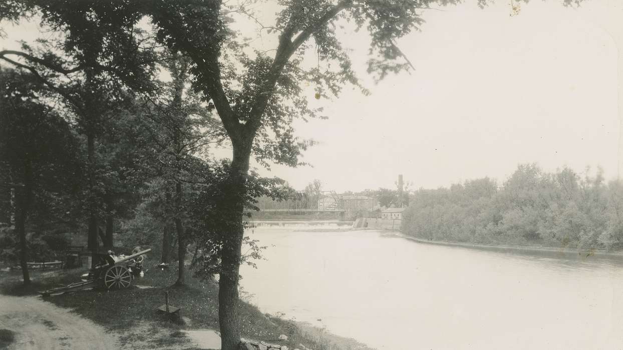 park, Iowa History, Lakes, Rivers, and Streams, Iowa, Anamosa, IA, canon, Hatcher, Cecilia, history of Iowa, river, Landscapes