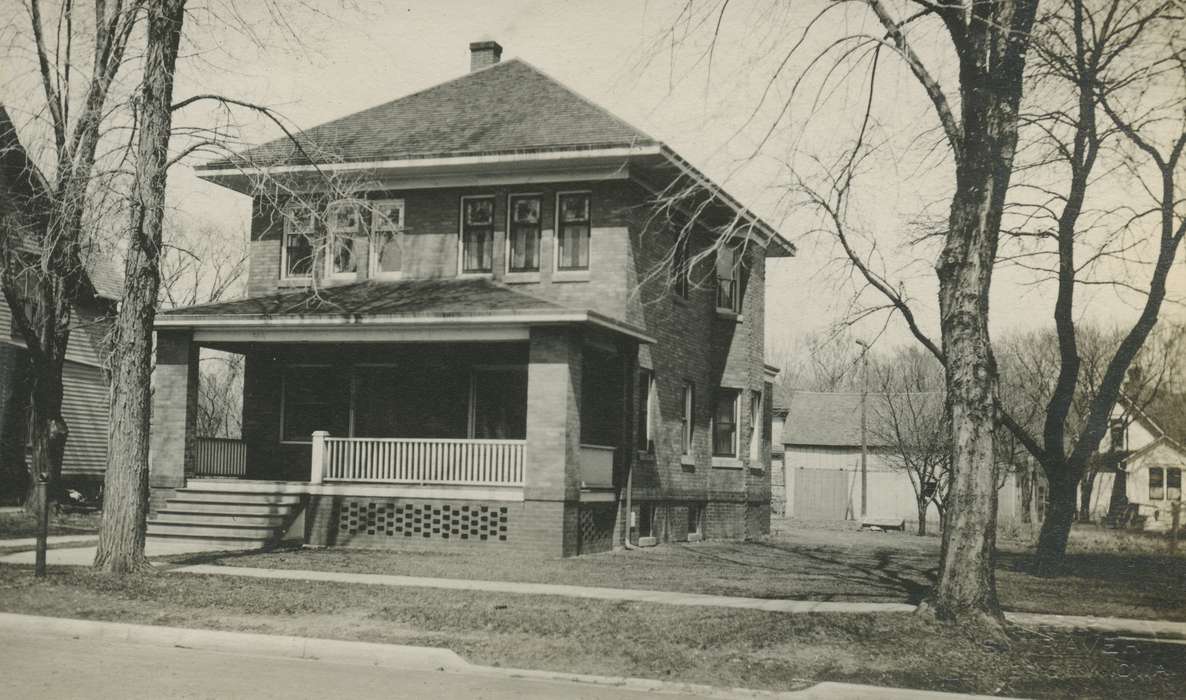 Homes, house, Iowa, Webster City, IA, history of Iowa, McMurray, Doug, Iowa History