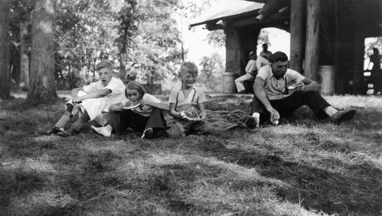 Food and Meals, IA, Iowa, Leisure, Children, Schrodt, Evelyn, history of Iowa, picnic, watermelon, Iowa History, park