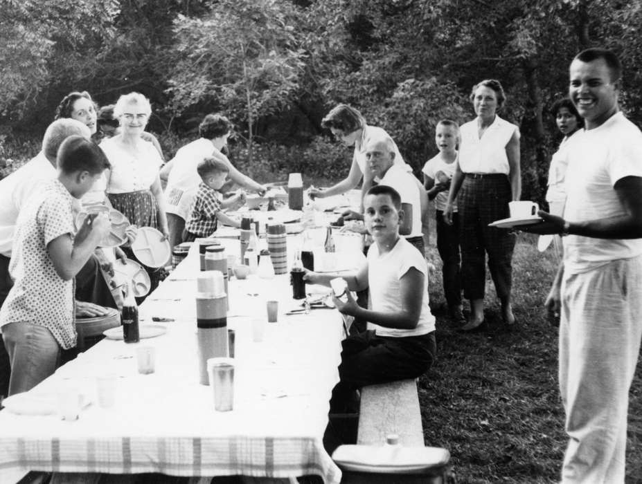 cookout, Iowa History, Leisure, breakfast, Shaw, Marilyn, Iowa, history of Iowa, Clarksville, IA, picnic