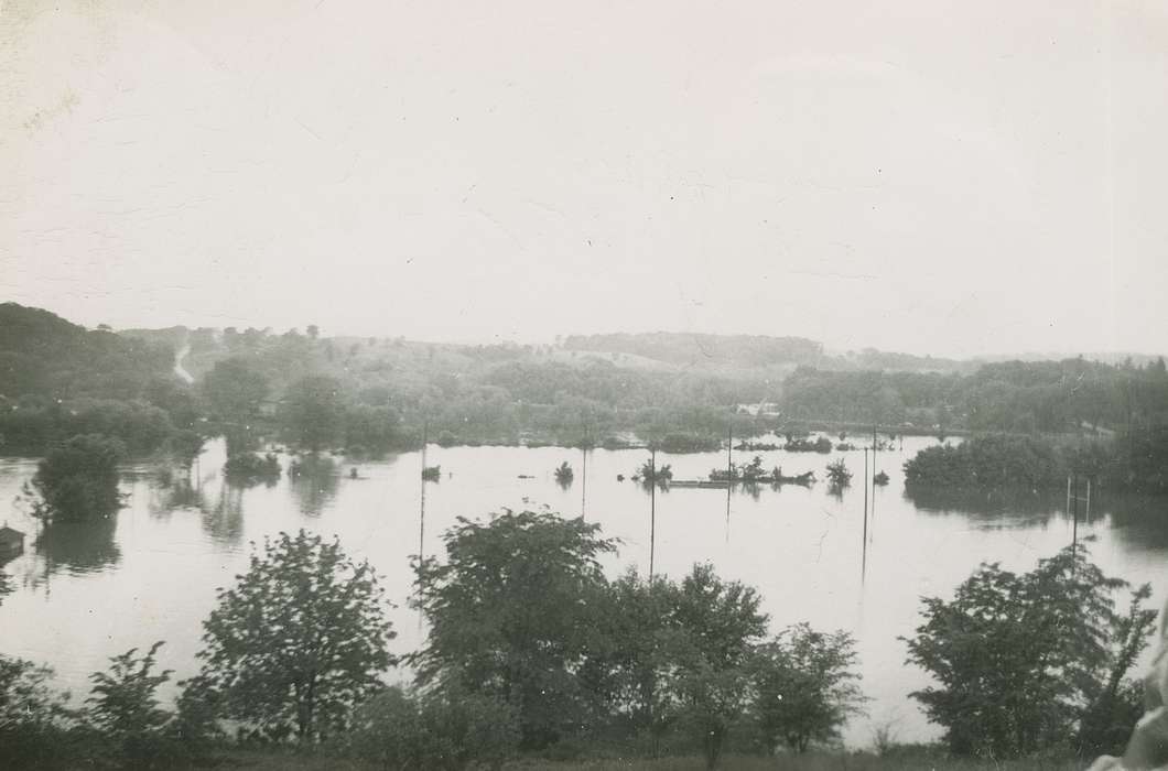 park, Iowa History, Lakes, Rivers, and Streams, Iowa, Floods, Anamosa, IA, Hatcher, Cecilia, history of Iowa, river, Landscapes