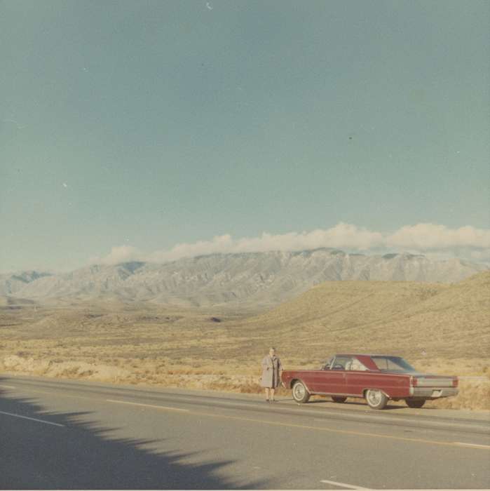 Portraits - Individual, oldsmobile, Iowa History, Iowa, Motorized Vehicles, USA, mountain, road, Crisman, Hannah, Travel, cloud, correct date needed, history of Iowa